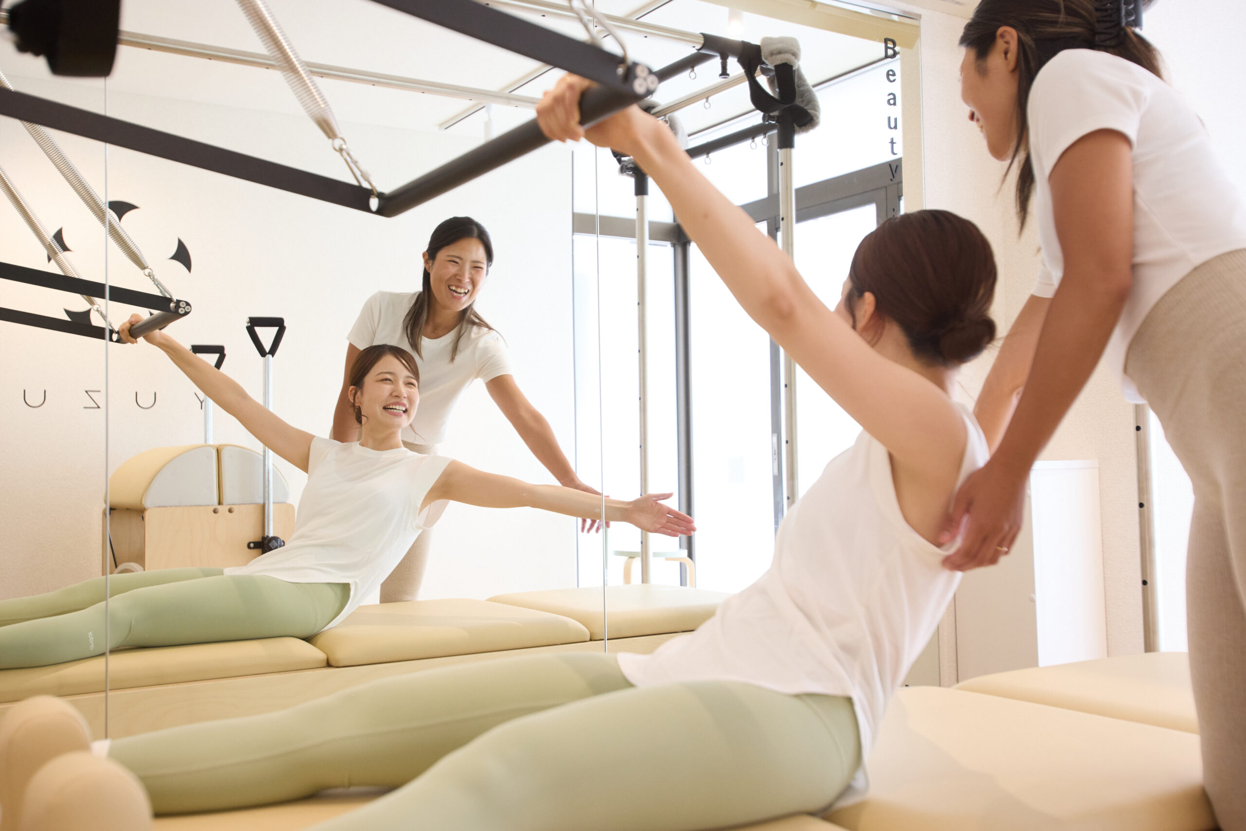 女性スタッフ100%