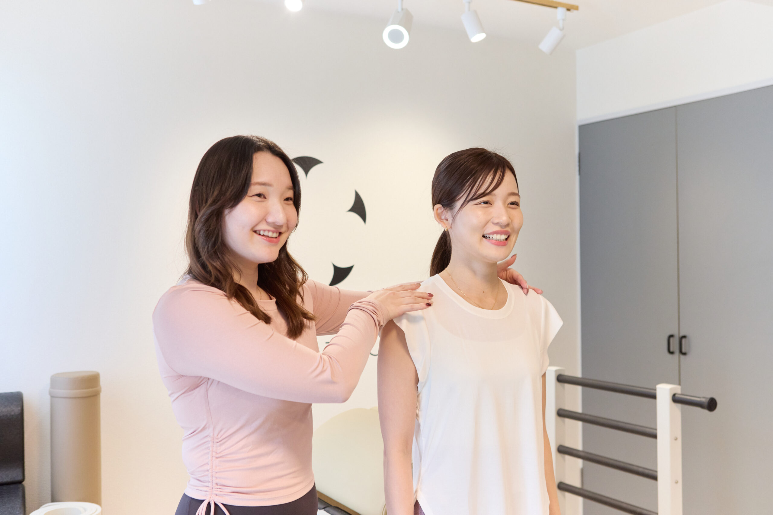 女性スタッフ100%